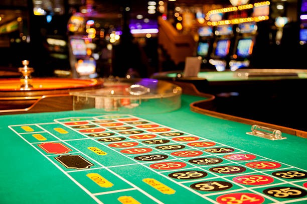 luxury333 slot platform interface showing sportsbook, live casino, and slot game sections